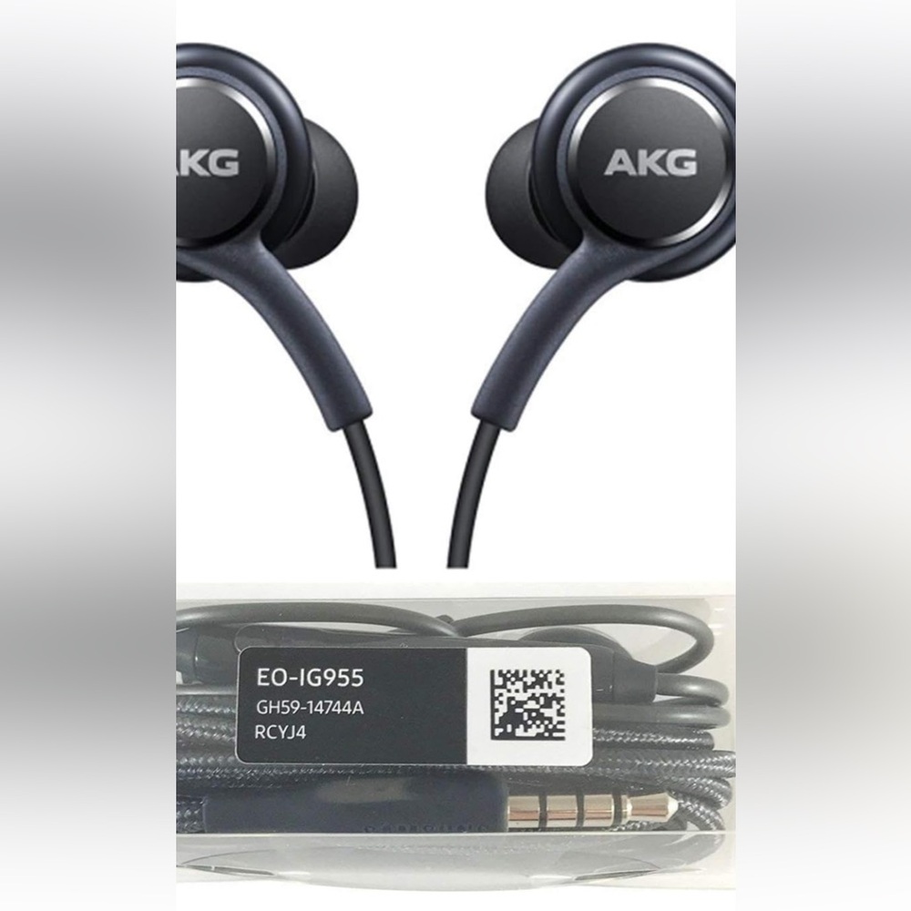 AKG Black Wired Earbuds